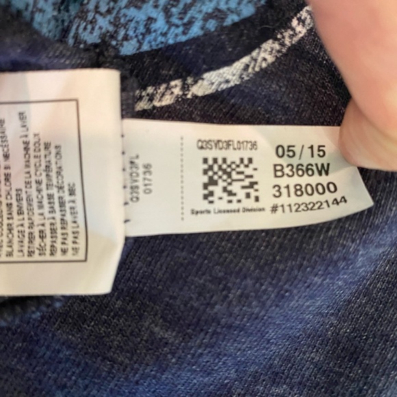 Adidas Argos dark blue v-neck T-shirt size M cotton blend - Picture 10 of 10